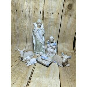 Vtg Christmas Nativity Ceramic Blue & White 6pc Set Mary Jesus Sherpard Animals